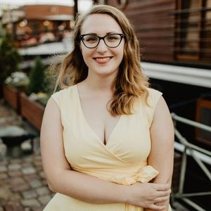 Meet your Posher, Jillian